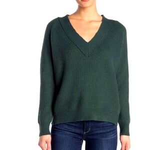 FRNCH Paris VNeck Knit Sweater Sz M/L Green NWOT Momcore Everday Basic